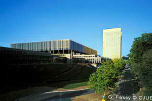 Der Gerichtshof bestätigt, dass die Klage von Familien aus der Europäischen Union, Kenia und Fidschi gegen das EU-Klimapaket von 2018 unzulässig ist